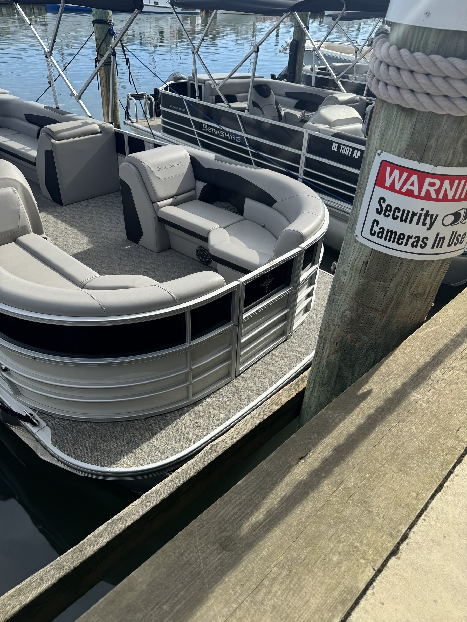 Bow lounge seating on the Berkshire 24RFX LE tritoon