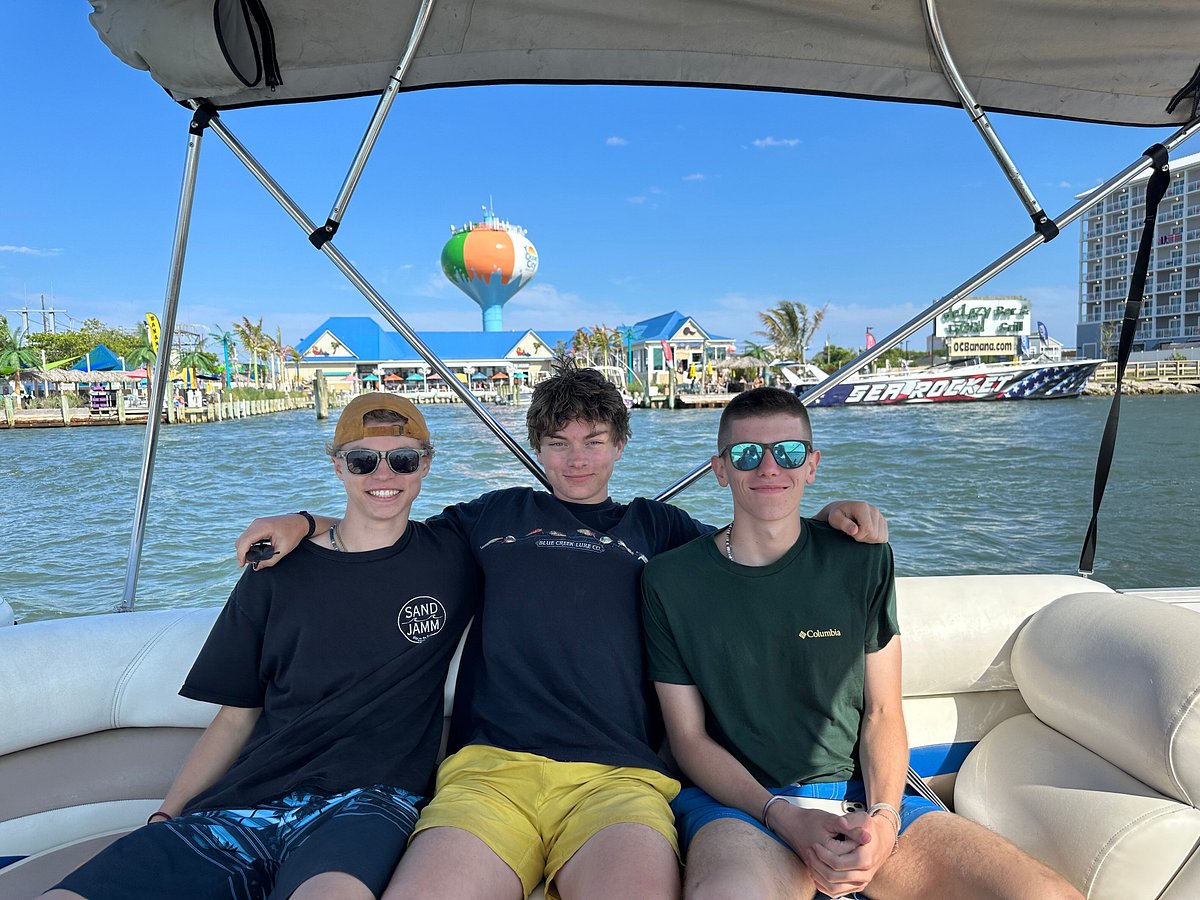 Bachelorette party pontoon boat Ocean City Maryland
